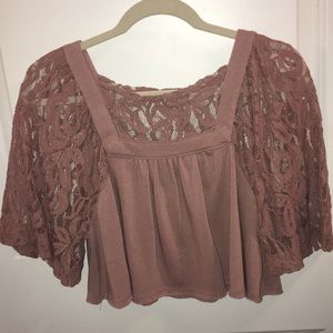 Pink/purple crop top